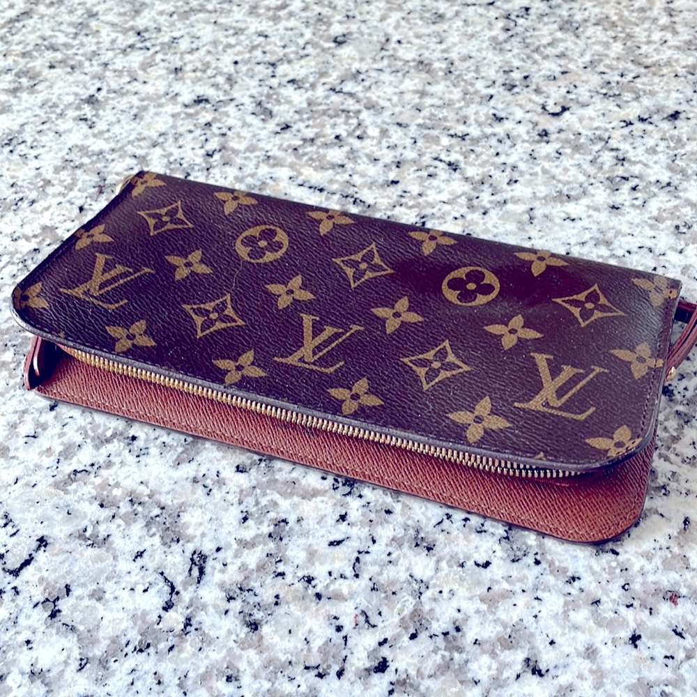 EUC 💯 authentic Louis Vuitton wallet